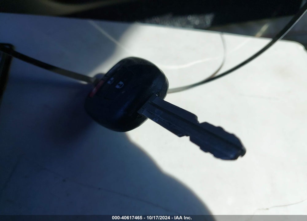 2015 TOYOTA COROLLA S PLUS VIN: 2T1BURHE8FC268679