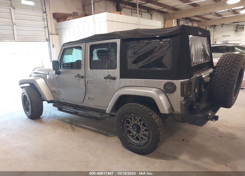 2014 JEEP WRANGLER UNLIMITED SAHARA VIN: 1C4BJWEG2EL196964