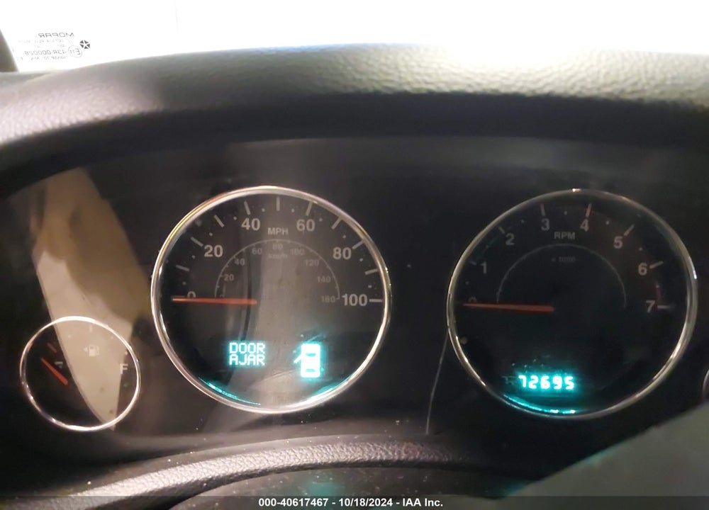 2014 JEEP WRANGLER UNLIMITED SAHARA VIN: 1C4BJWEG2EL196964