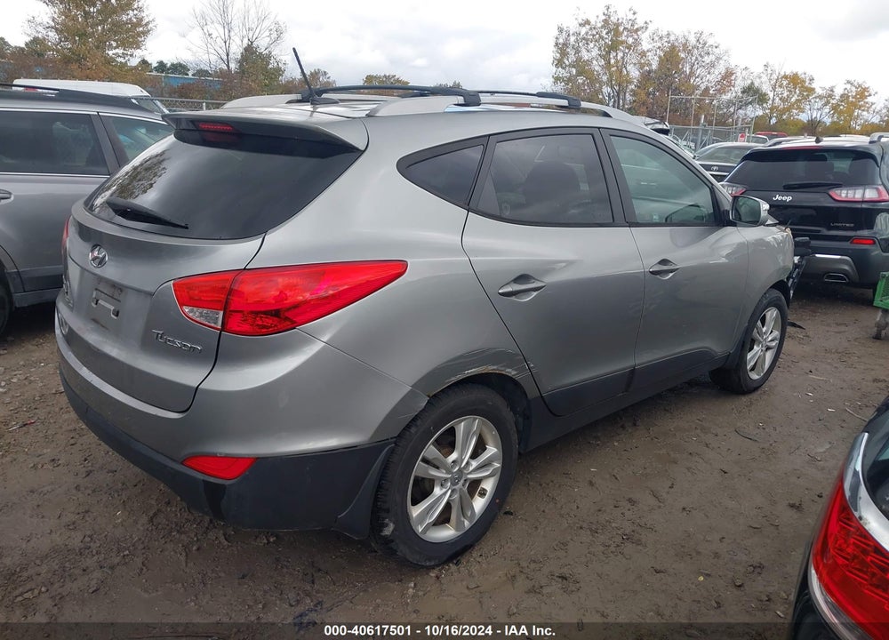 2012 HYUNDAI TUCSON GLS VIN: KM8JU3AC8CU338399