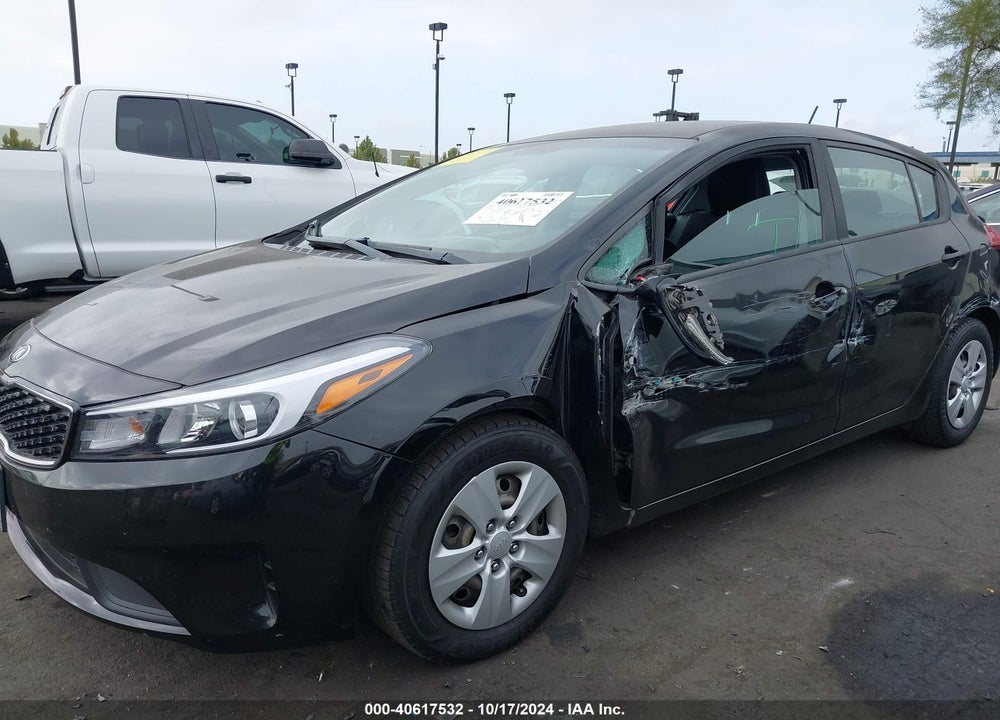 2017 KIA FORTE LX VIN: KNAFK5A84H5667462