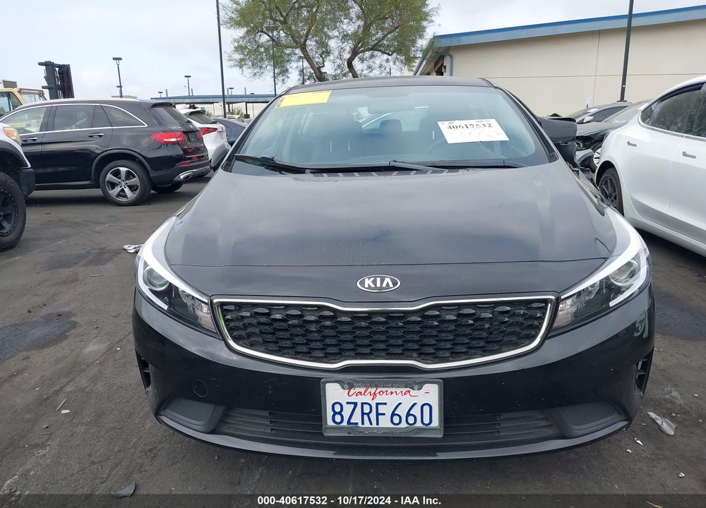 2017 KIA FORTE LX VIN: KNAFK5A84H5667462