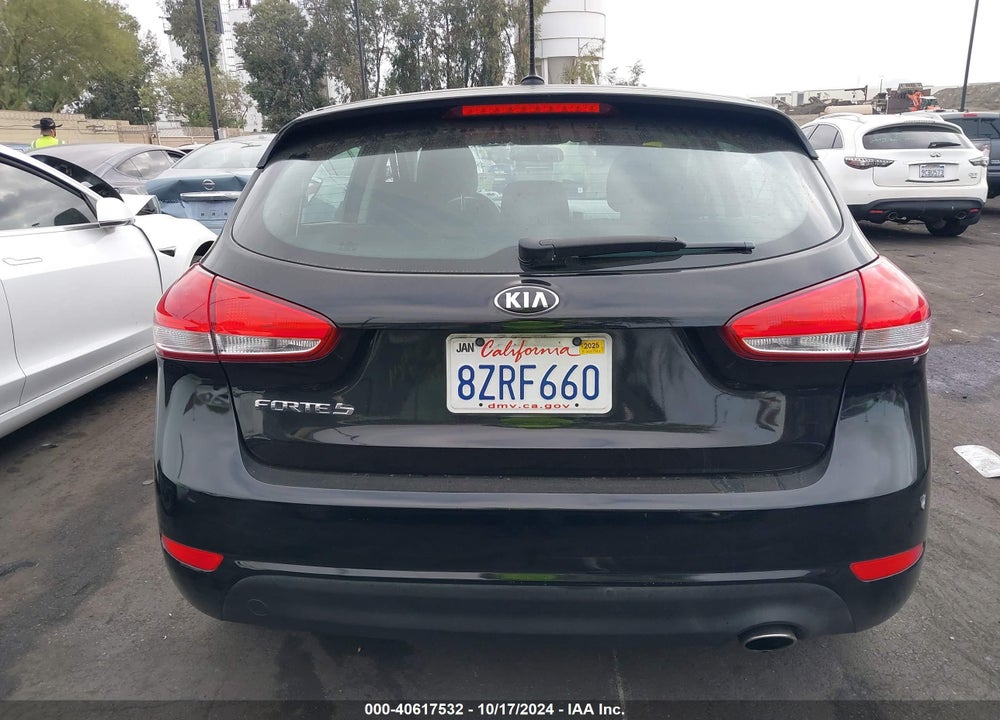 2017 KIA FORTE LX VIN: KNAFK5A84H5667462