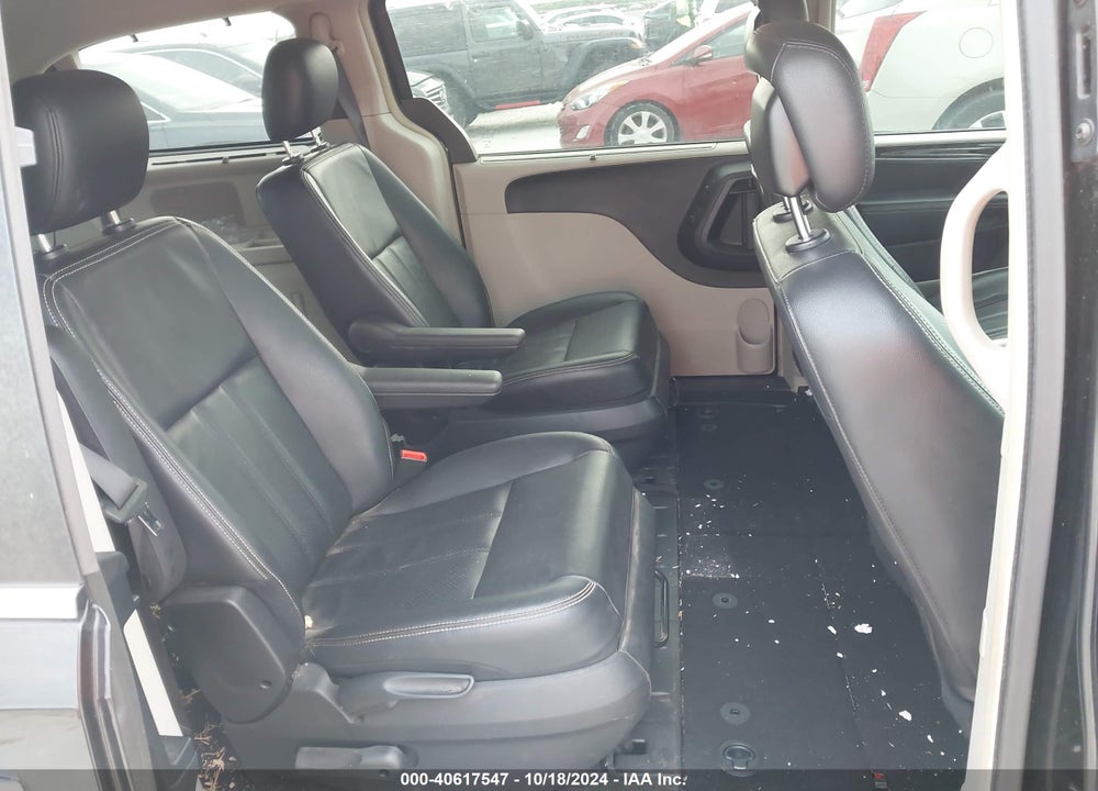 2016 CHRYSLER TOWN & COUNTRY TOURING-L ANNIVERSARY EDITION VIN: 2C4RC1CG0GR166774