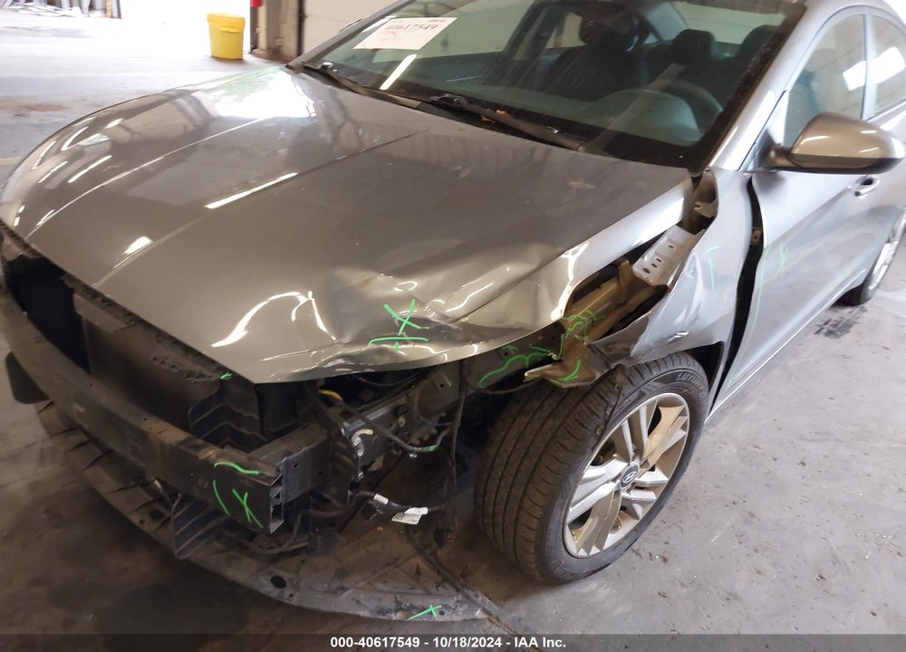 2019 HYUNDAI ELANTRA SEL VIN: 5NPD84LF0KH458029