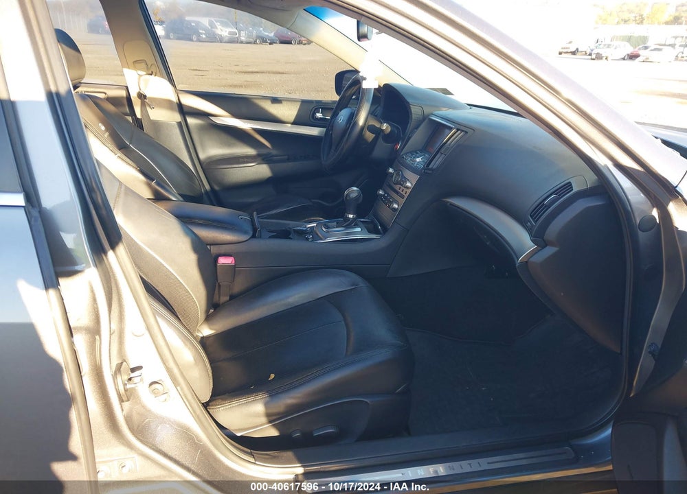 2011 INFINITI G37X VIN: JN1CV6AR0BM405546