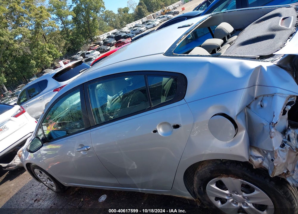 2015 KIA FORTE LX VIN: KNAFK4A60F5431333