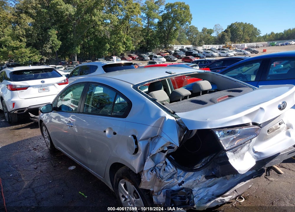 2015 KIA FORTE LX VIN: KNAFK4A60F5431333