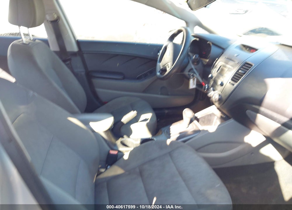 2015 KIA FORTE LX VIN: KNAFK4A60F5431333