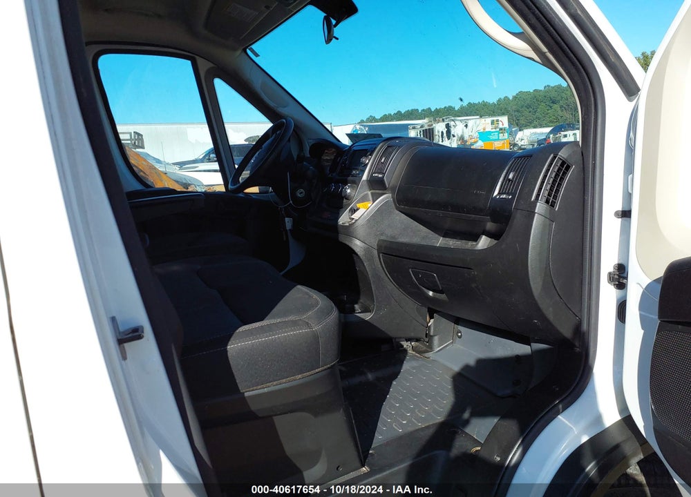 2019 RAM PROMASTER 2500 HIGH ROOF 159 WB VIN: 3C6TRVDG7KE541572