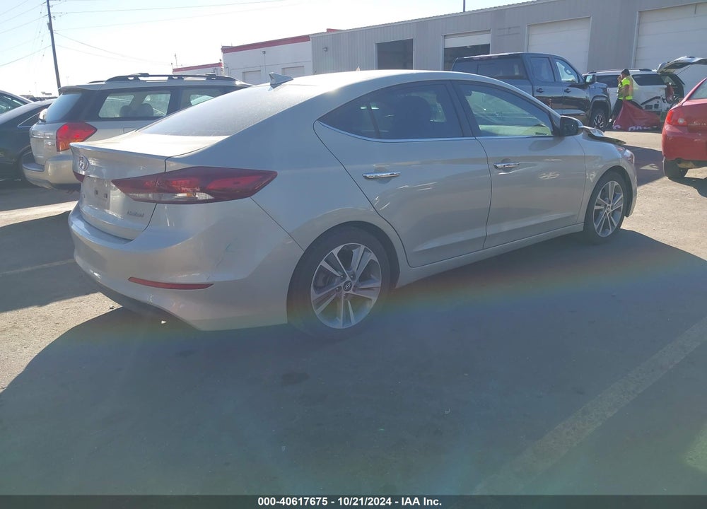 2017 HYUNDAI ELANTRA VIN: KMHD84LF7HU127314