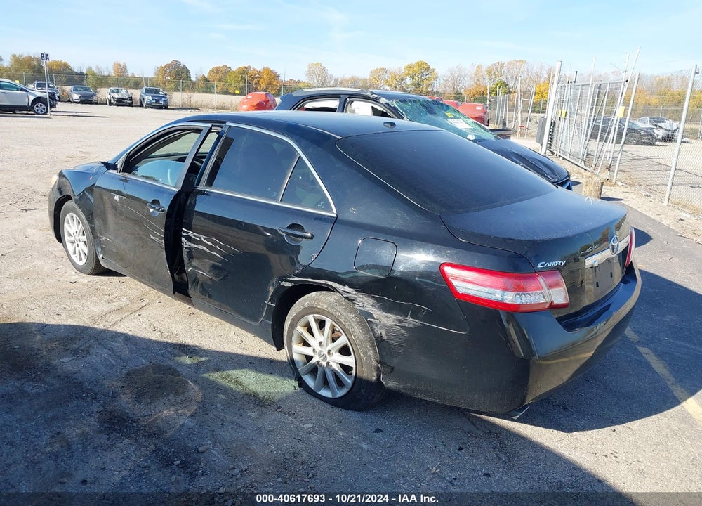 2011 TOYOTA CAMRY XLE V6 VIN: 4T1BK3EK4BU117781
