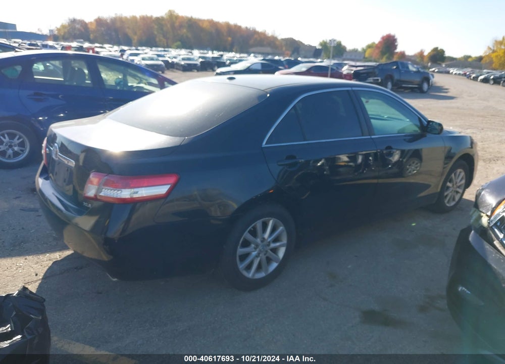 2011 TOYOTA CAMRY XLE V6 VIN: 4T1BK3EK4BU117781