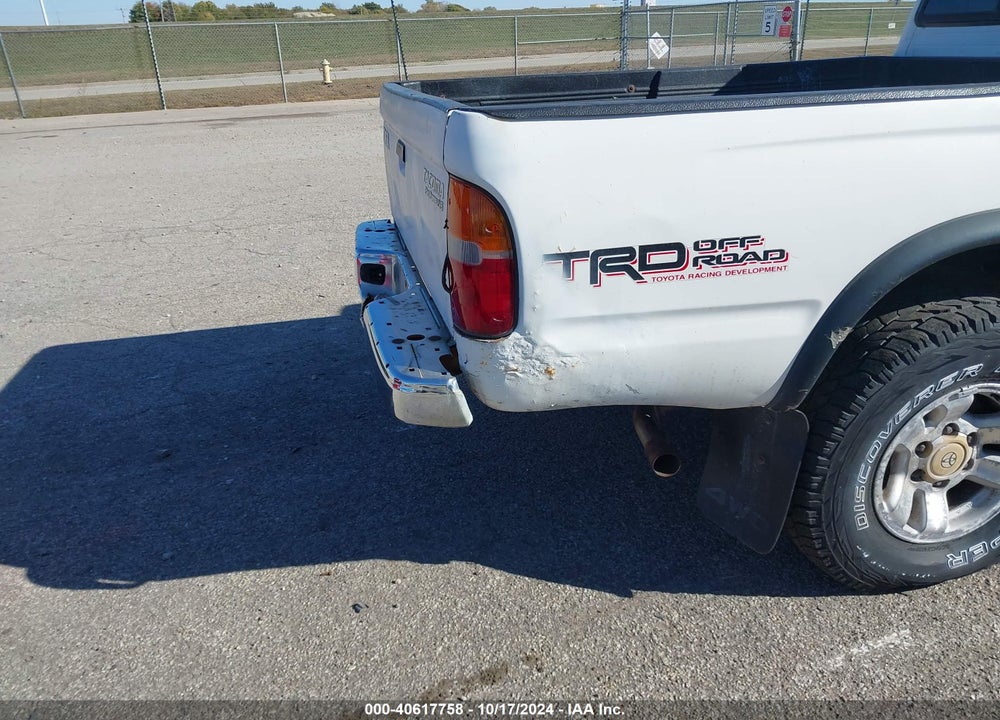 2000 TOYOTA TACOMA PRERUNNER V6 VIN: 5TESN92N7YZ700858
