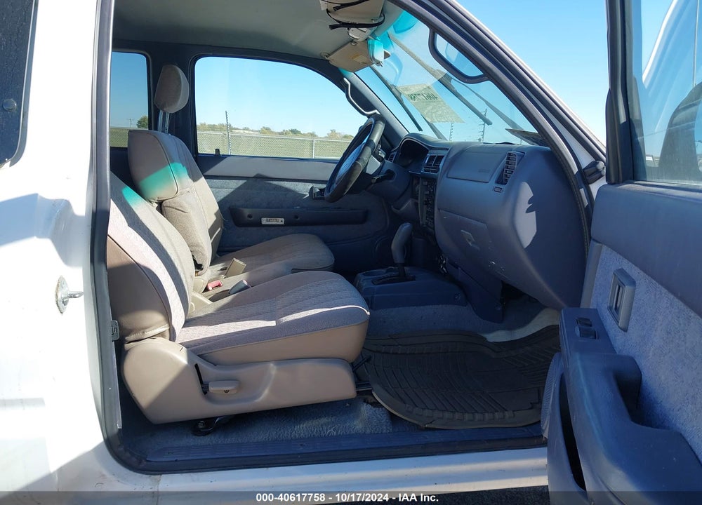 2000 TOYOTA TACOMA PRERUNNER V6 VIN: 5TESN92N7YZ700858