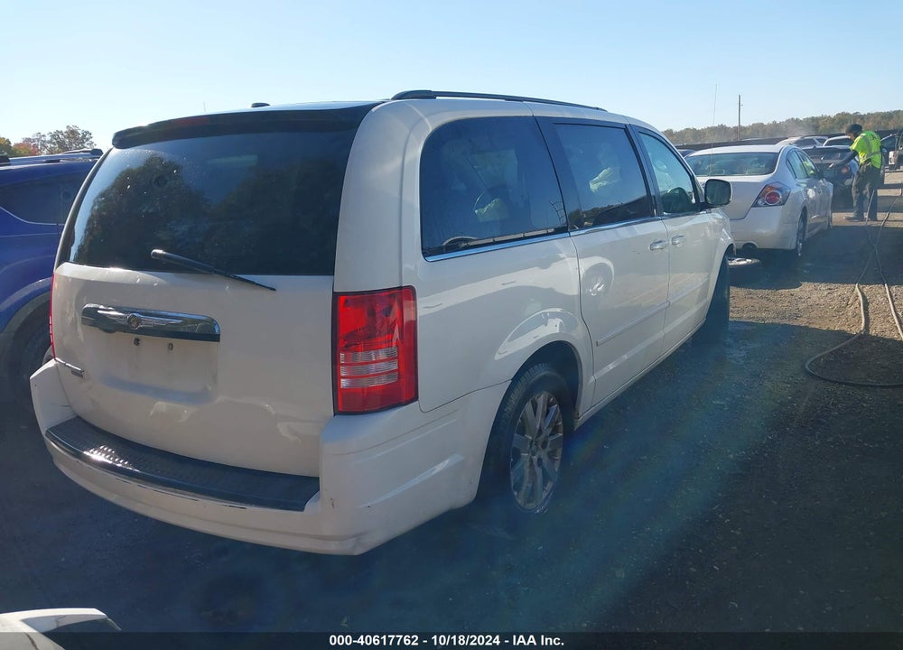 2008 CHRYSLER TOWN & COUNTRY TOURING VIN: 2A8HR54P28R730631