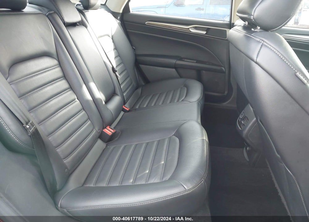 2017 FORD FUSION SE VIN: 3FA6P0HD7HR311262