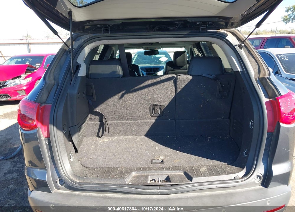 2010 CHEVROLET TRAVERSE LT VIN: 1GNLRGED7AS119863