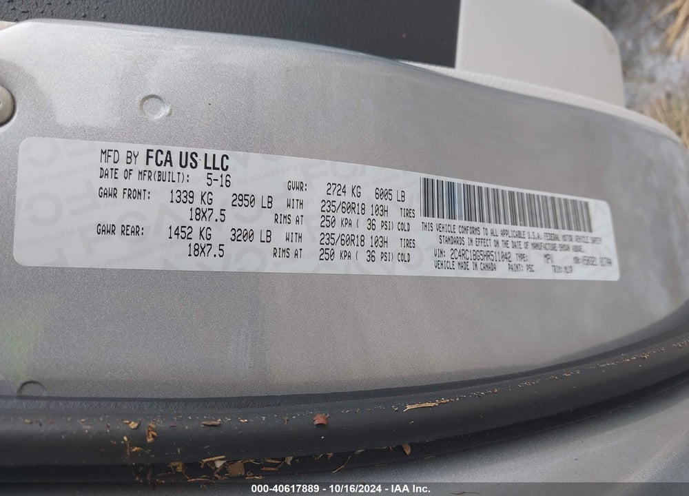 2017 CHRYSLER PACIFICA TOURING L VIN: 2C4RC1BG5HR511042