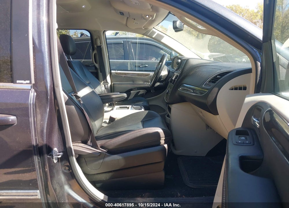 2014 CHRYSLER TOWN & COUNTRY TOURING VIN: 2C4RC1BG0ER359991