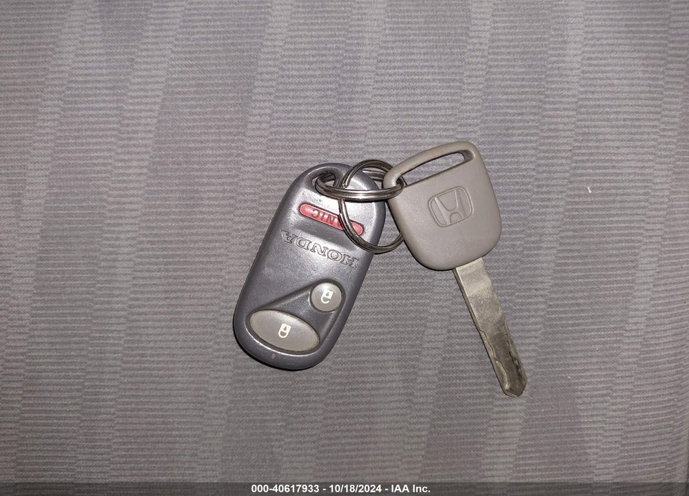 2004 HONDA CIVIC LX VIN: 2HGES15584H521691