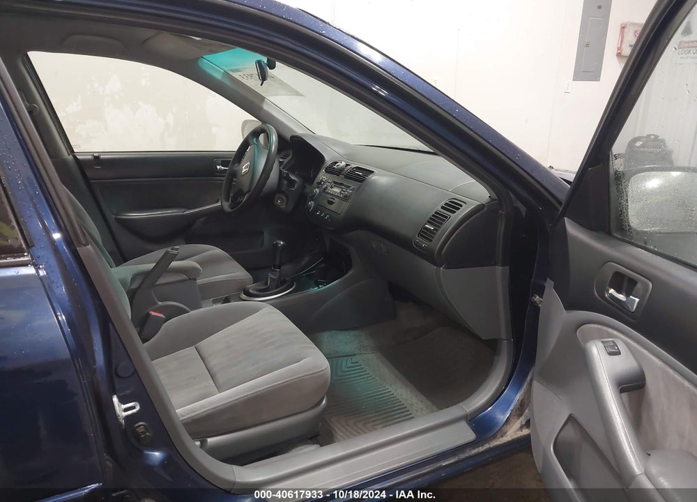 2004 HONDA CIVIC LX VIN: 2HGES15584H521691