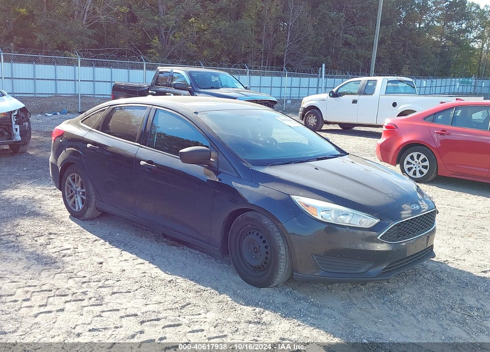 2015 FORD FOCUS S VIN: 1FADP3E26FL364736