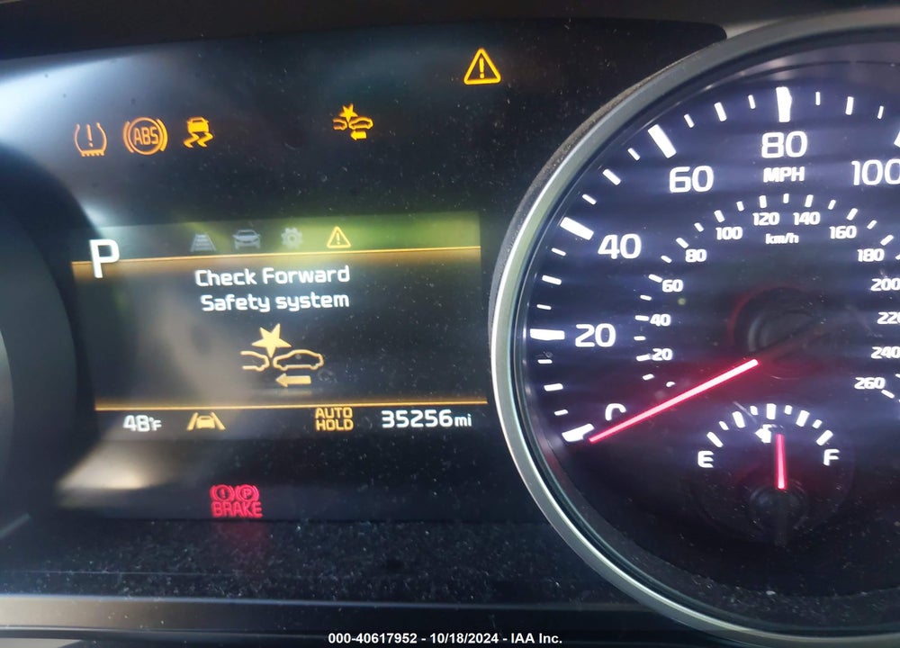 2022 KIA CARNIVAL MPV LX SEAT PACKAGE VIN: KNDNB4H32N6103091