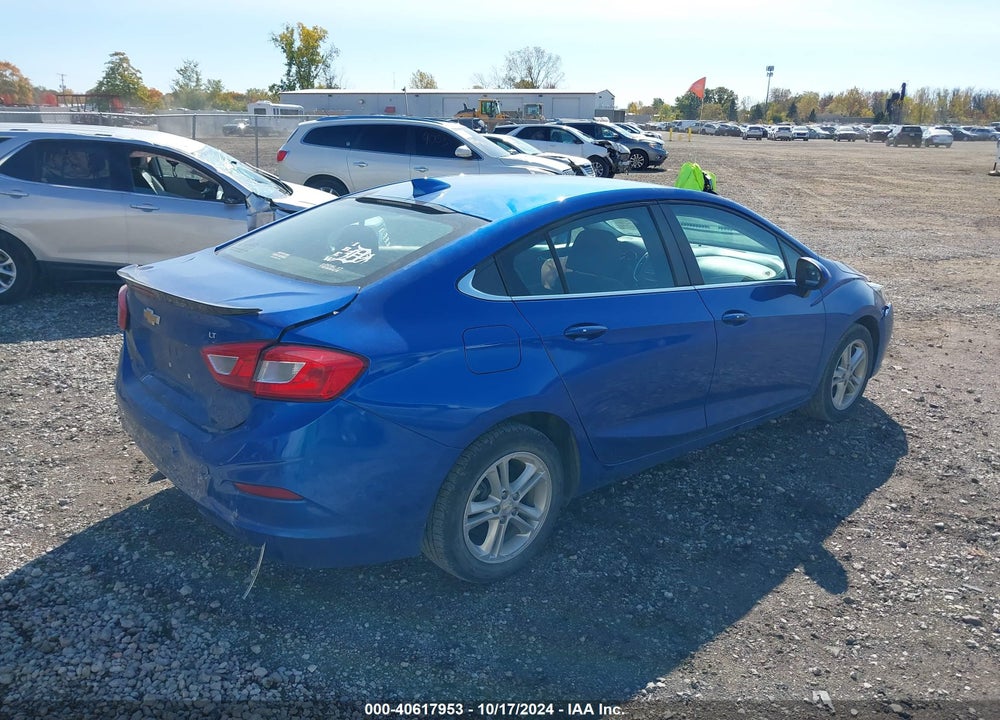 2018 CHEVROLET CRUZE LT AUTO VIN: 1G1BE5SM9J7245842