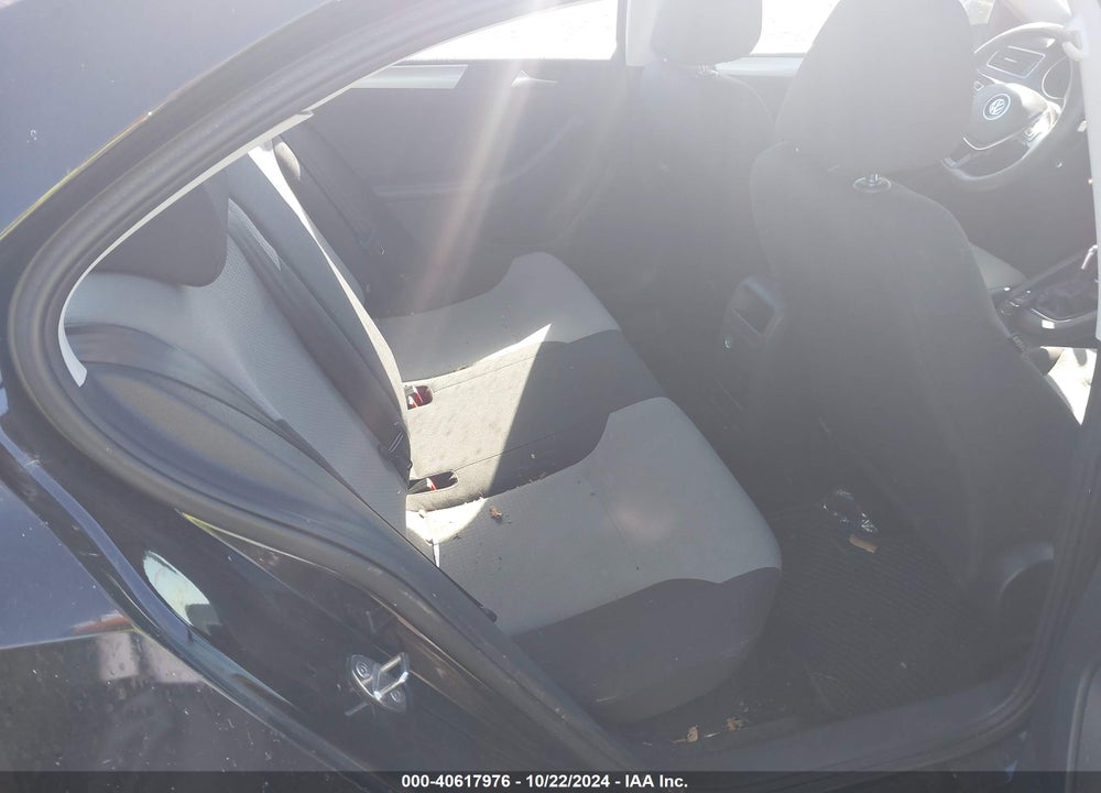 2017 VOLKSWAGEN JETTA 1.4T S VIN: 3VW2B7AJXHM315736