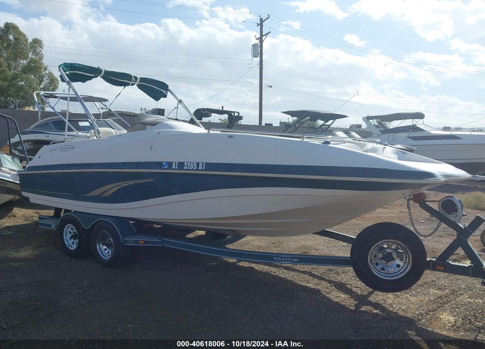 2001 TAHOE TRAILER VIN: MGL13630H101