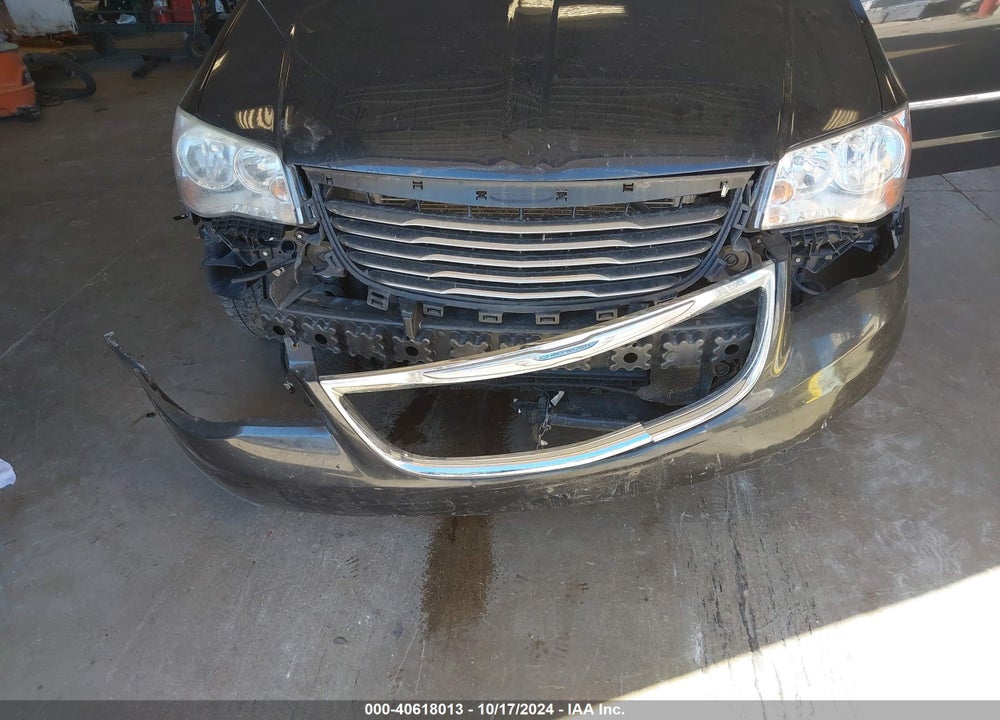 2012 CHRYSLER TOWN & COUNTRY TOURING VIN: 2C4RC1BG3CR187548