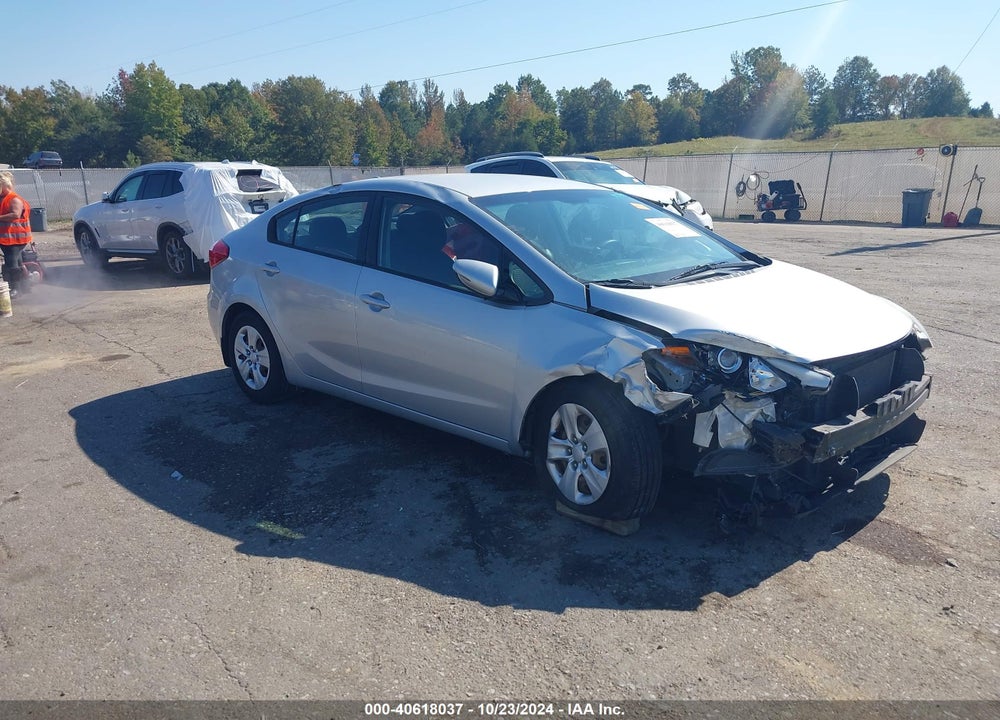 2015 KIA FORTE LX VIN: KNAFX4A61F5357695