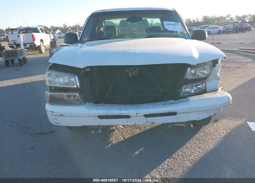 2003 CHEVROLET SILVERADO 1500 LS VIN: 2GCEC19V731124521
