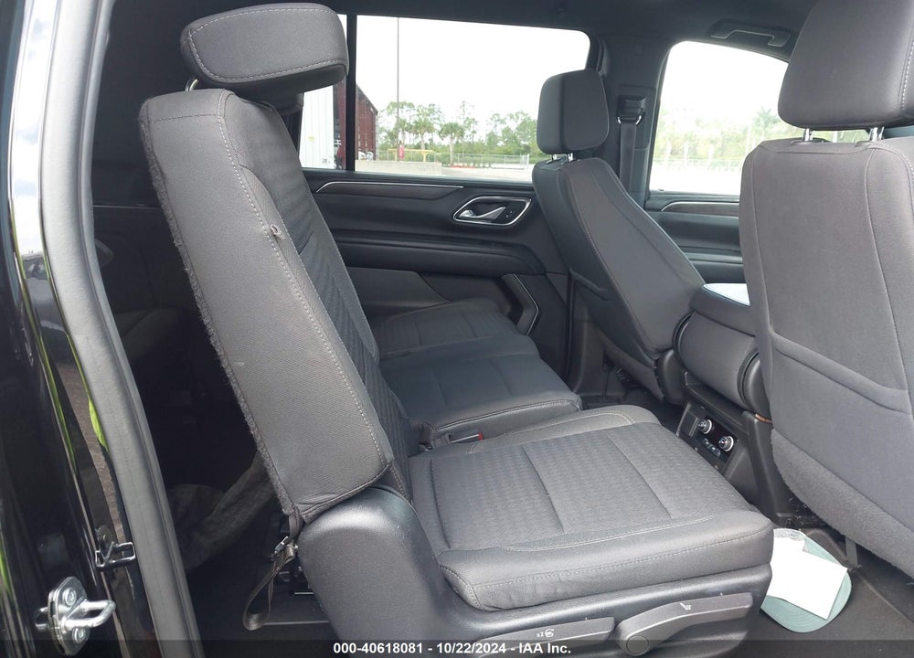 2022 CHEVROLET SUBURBAN 2WD LS VIN: 1GNSCBED2NR265438