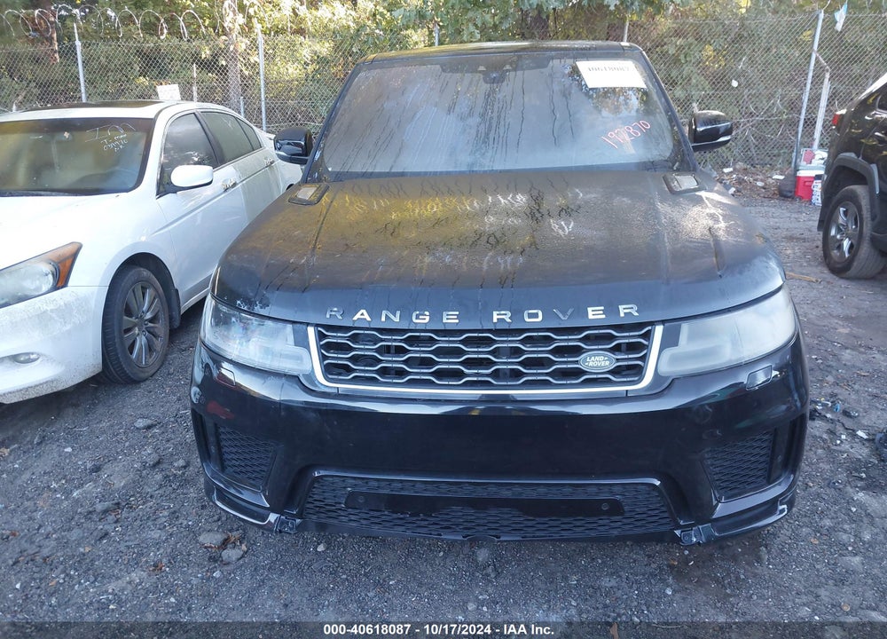 2018 LAND ROVER RANGE ROVER SPORT HSE VIN: SALWR2RV3JA192870