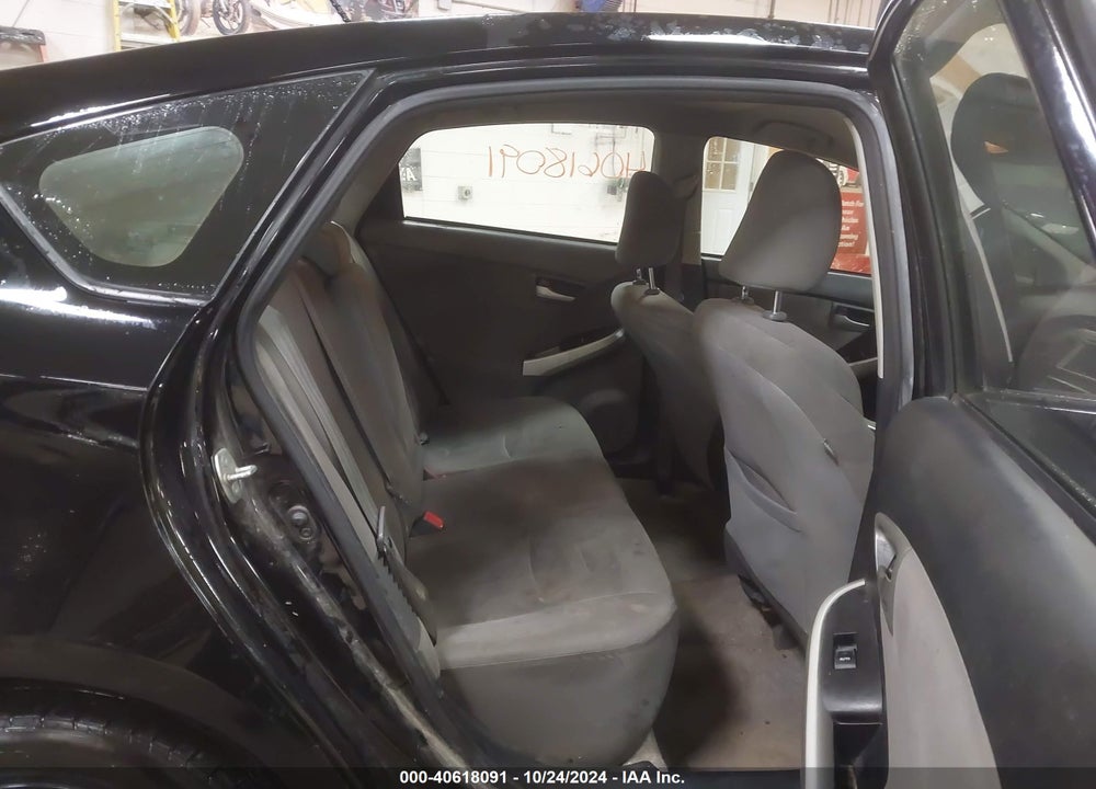 2014 TOYOTA PRIUS TWO VIN: JTDKN3DU3E1772602