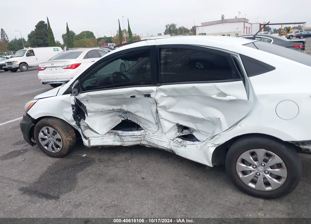 2015 HYUNDAI ACCENT GLS VIN: KMHCT4AE1FU882928