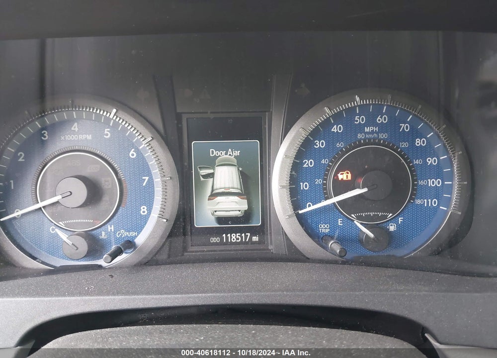 2019 TOYOTA SIENNA XLE 8 PASSENGER VIN: 5TDYZ3DC1KS984208