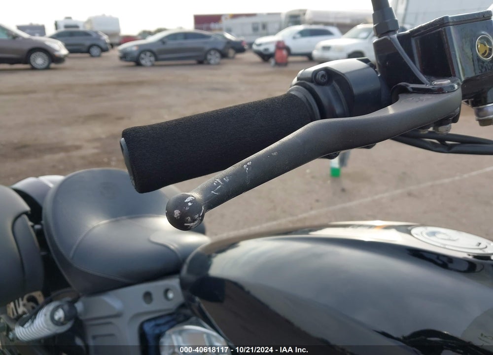 2015 INDIAN MOTORCYCLE CO. SCOUT ABS VIN: 56KMSA00XF3102330