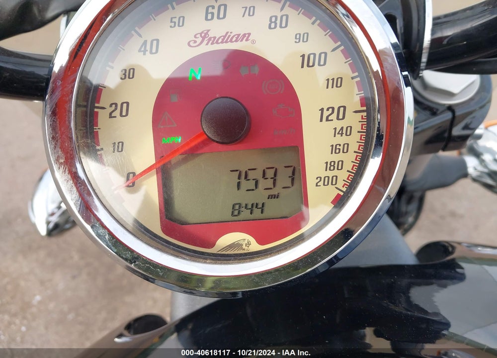 2015 INDIAN MOTORCYCLE CO. SCOUT ABS VIN: 56KMSA00XF3102330