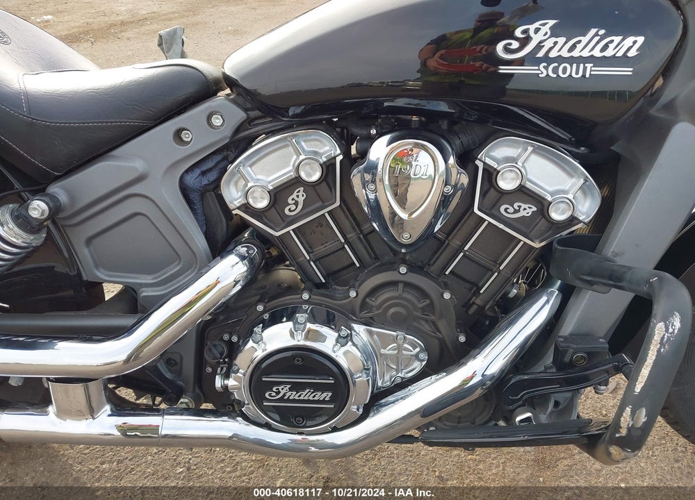 2015 INDIAN MOTORCYCLE CO. SCOUT ABS VIN: 56KMSA00XF3102330