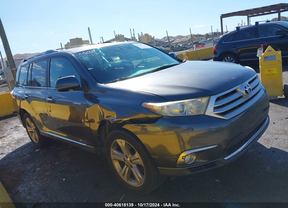 2011 TOYOTA HIGHLANDER LIMITED V6 VIN: 5TDDK3EH0BS076748