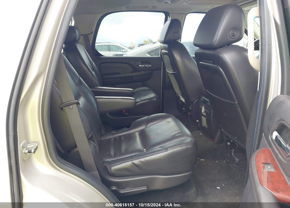 2007 CADILLAC ESCALADE STANDARD VIN: 1GYFK63827R307730