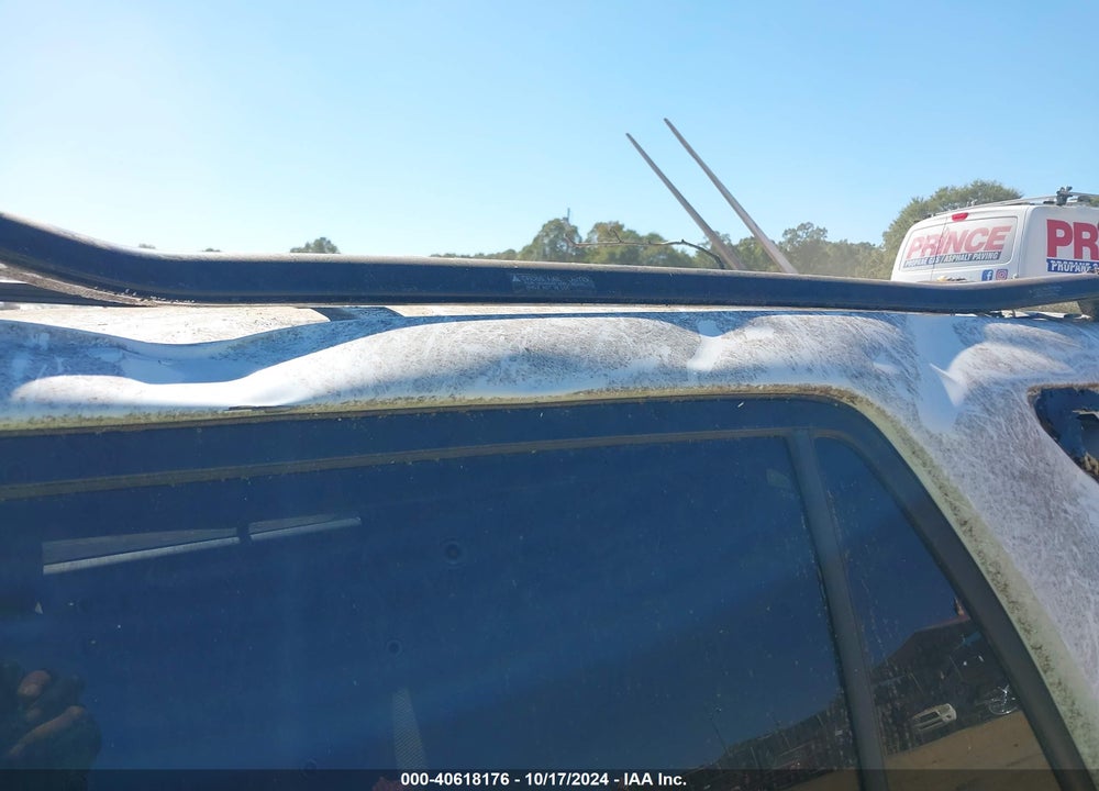 2005 TOYOTA 4RUNNER SR5 V6 VIN: JTEZU14R650061558