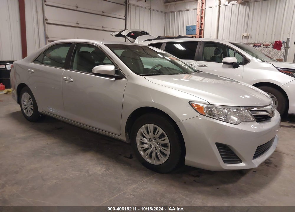 2014 TOYOTA CAMRY LE VIN: 4T4BF1FK9ER343557