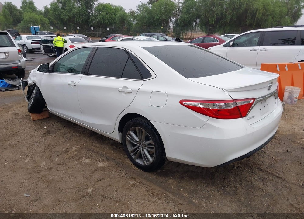 2017 TOYOTA CAMRY SE VIN: 4T1BF1FK7HU802910