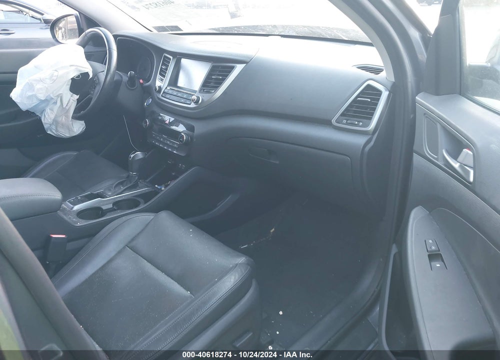 2017 HYUNDAI TUCSON SE PLUS VIN: KM8J33A46HU419999