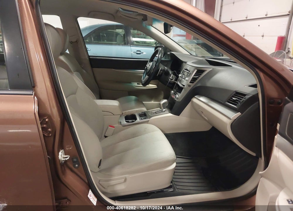 2011 SUBARU LEGACY 2.5I PREMIUM VIN: 4S3BMCC66B3232196