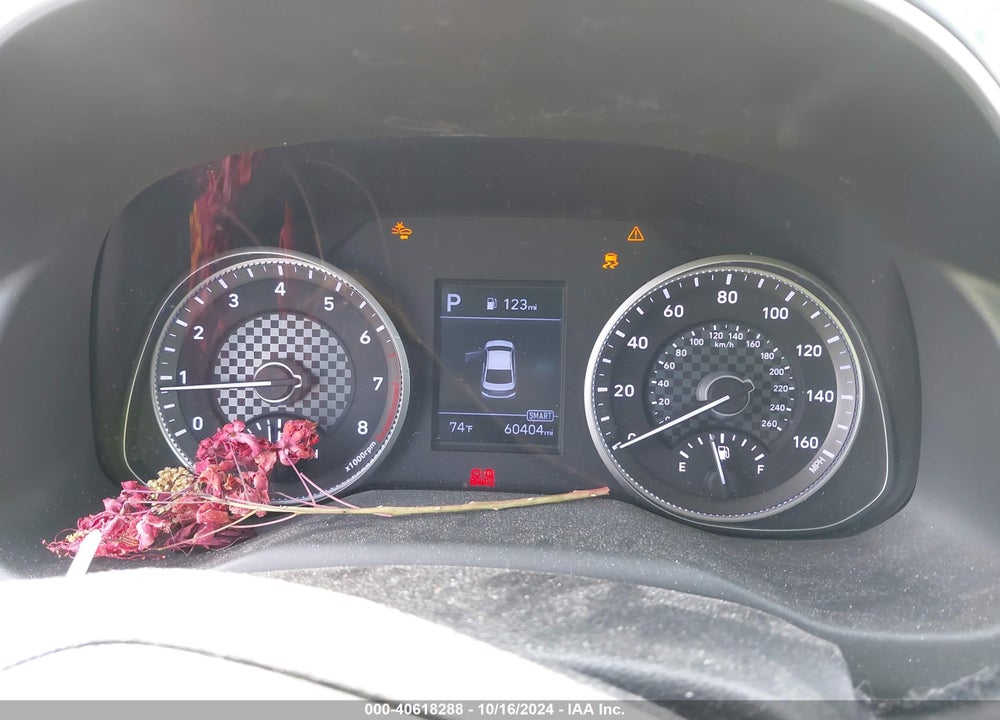 2020 HYUNDAI ELANTRA SEL VIN: 5NPD84LF9LH524739